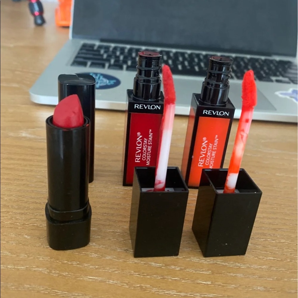 Revlon lipgloss